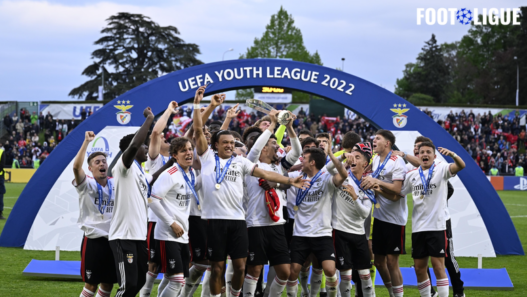 6 Choses Essentielles à Savoir sur l'UEFA Youth League : Historique, Format et Moments Inoubliables